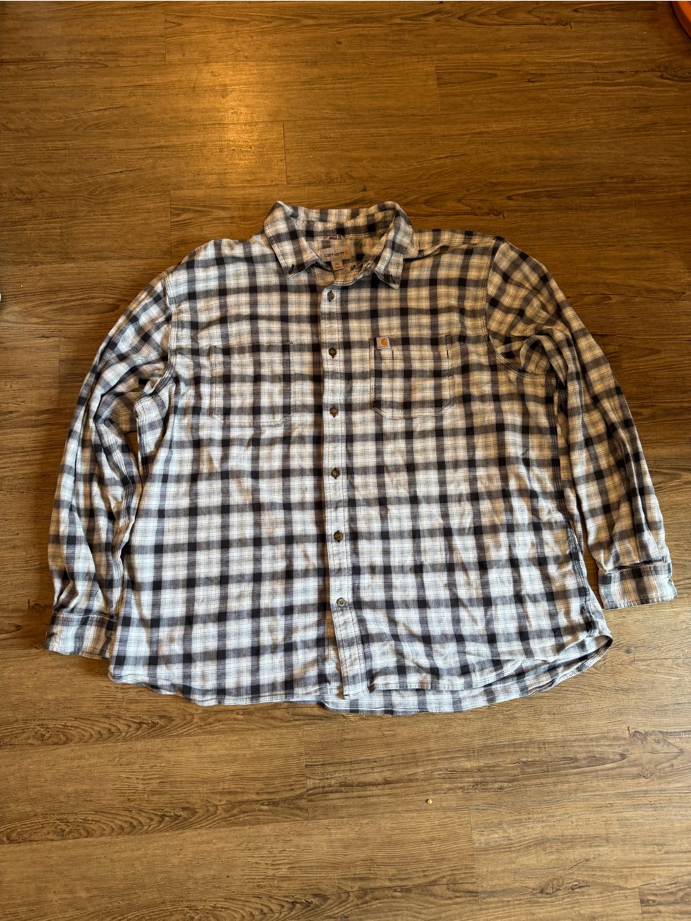 Carhartt Men’s Plaid Button-Up Shirt in Black & White